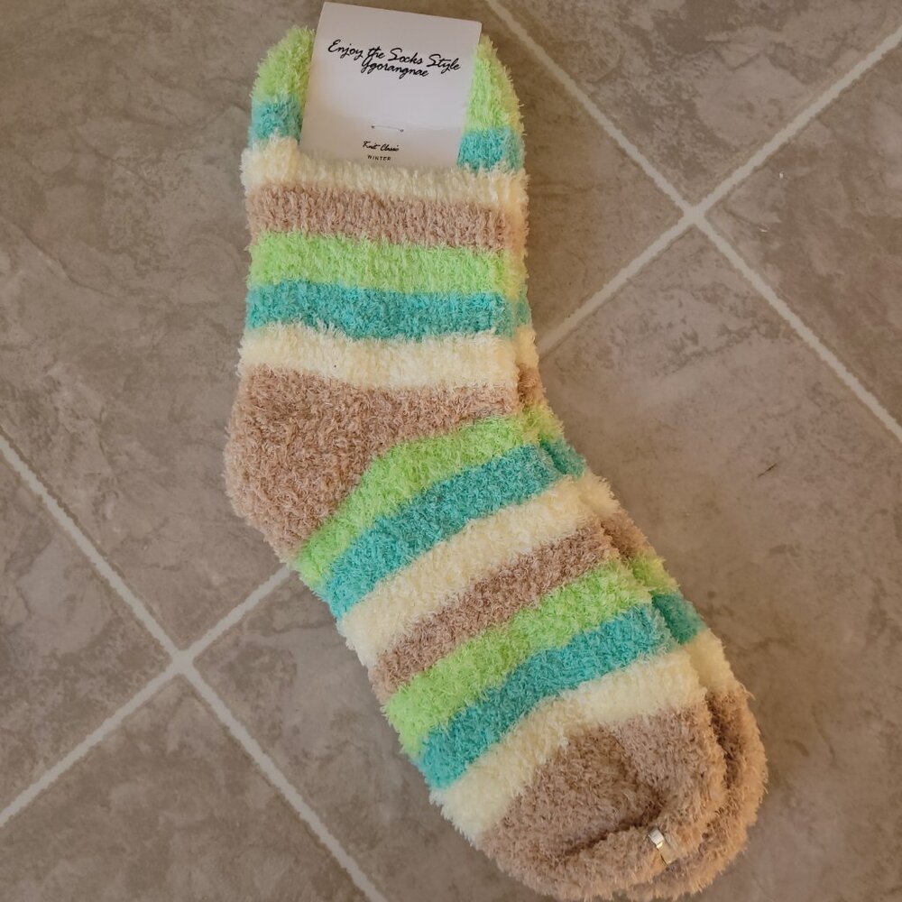 FWP Fluffy Socks - Free With Purchase